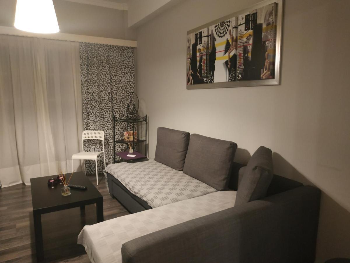 Cozy apartment near Metro station Agia Marina Atene Esterno foto